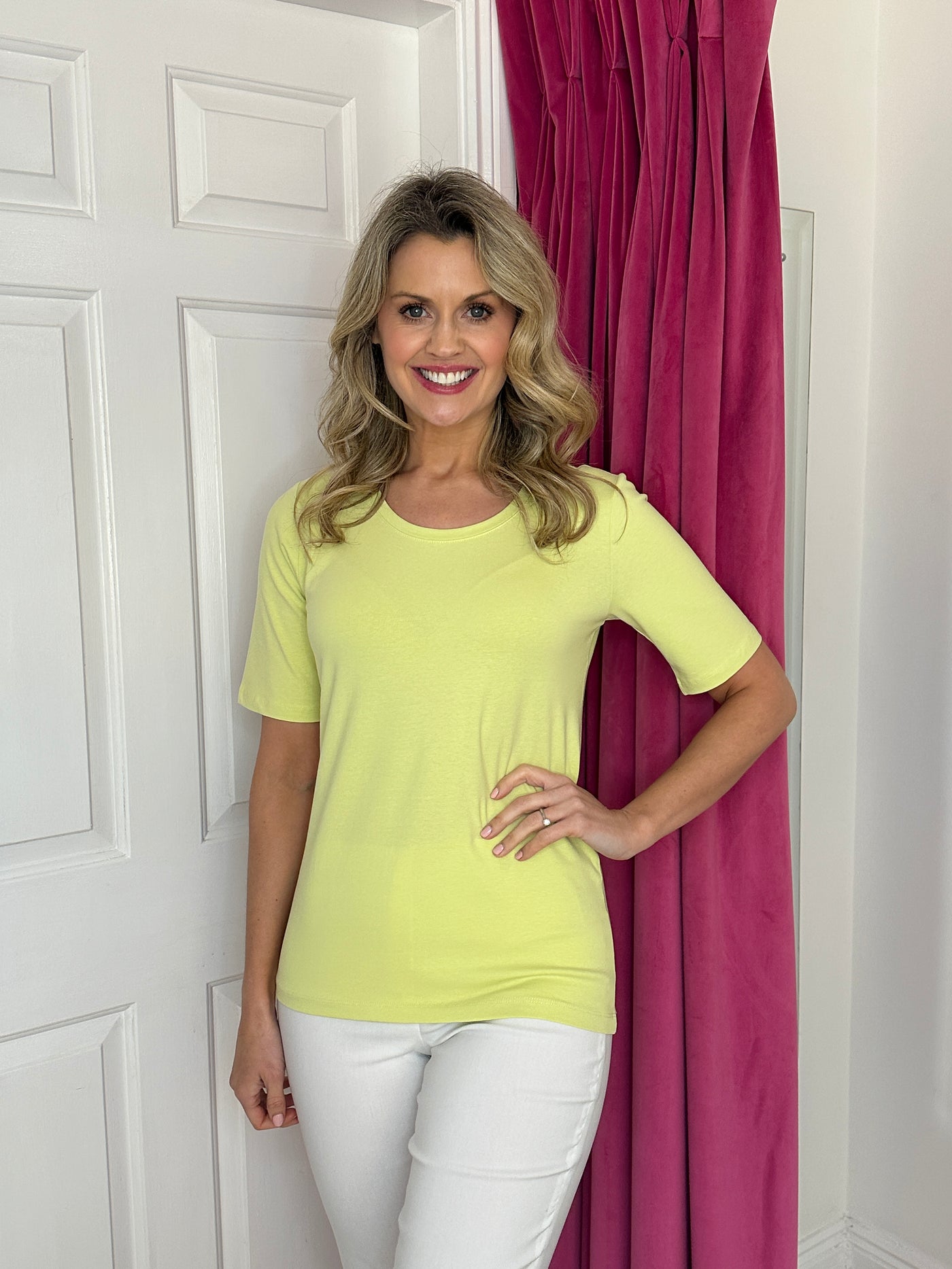 Classic Light Lime T-shirt With Round Neck