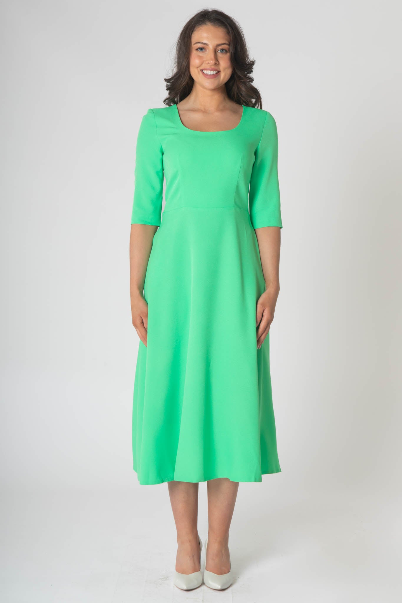 Porsha Dress With Round Neck And Contrast Lining - Green & Pink