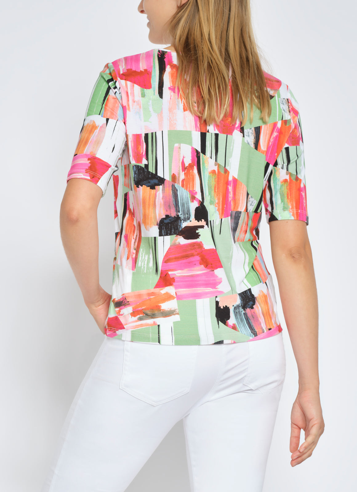 Abstract Print T-Shirt with Round Neck