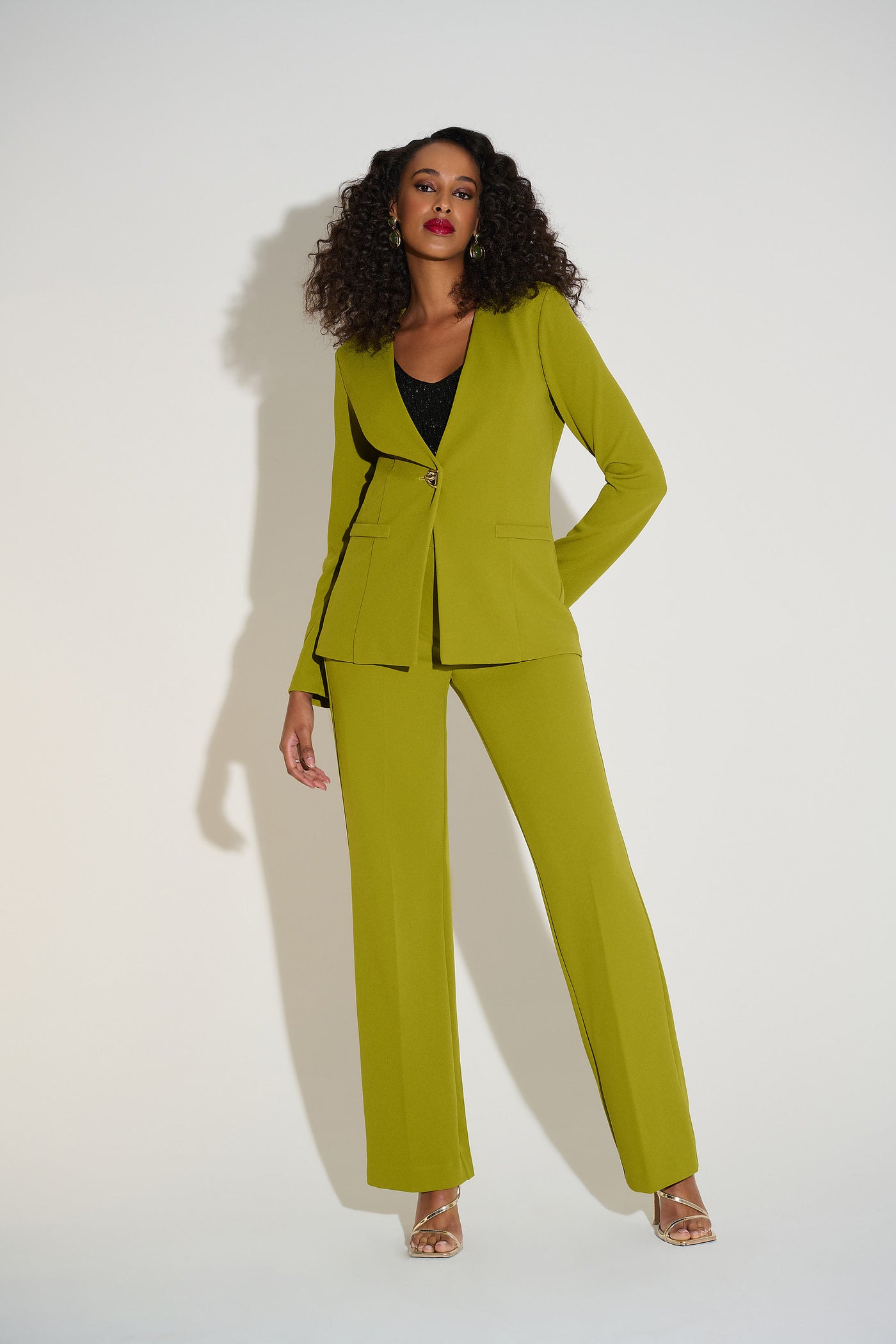 Joseph Ribkoff Signature | Scuba Crepe Collarless Blazer