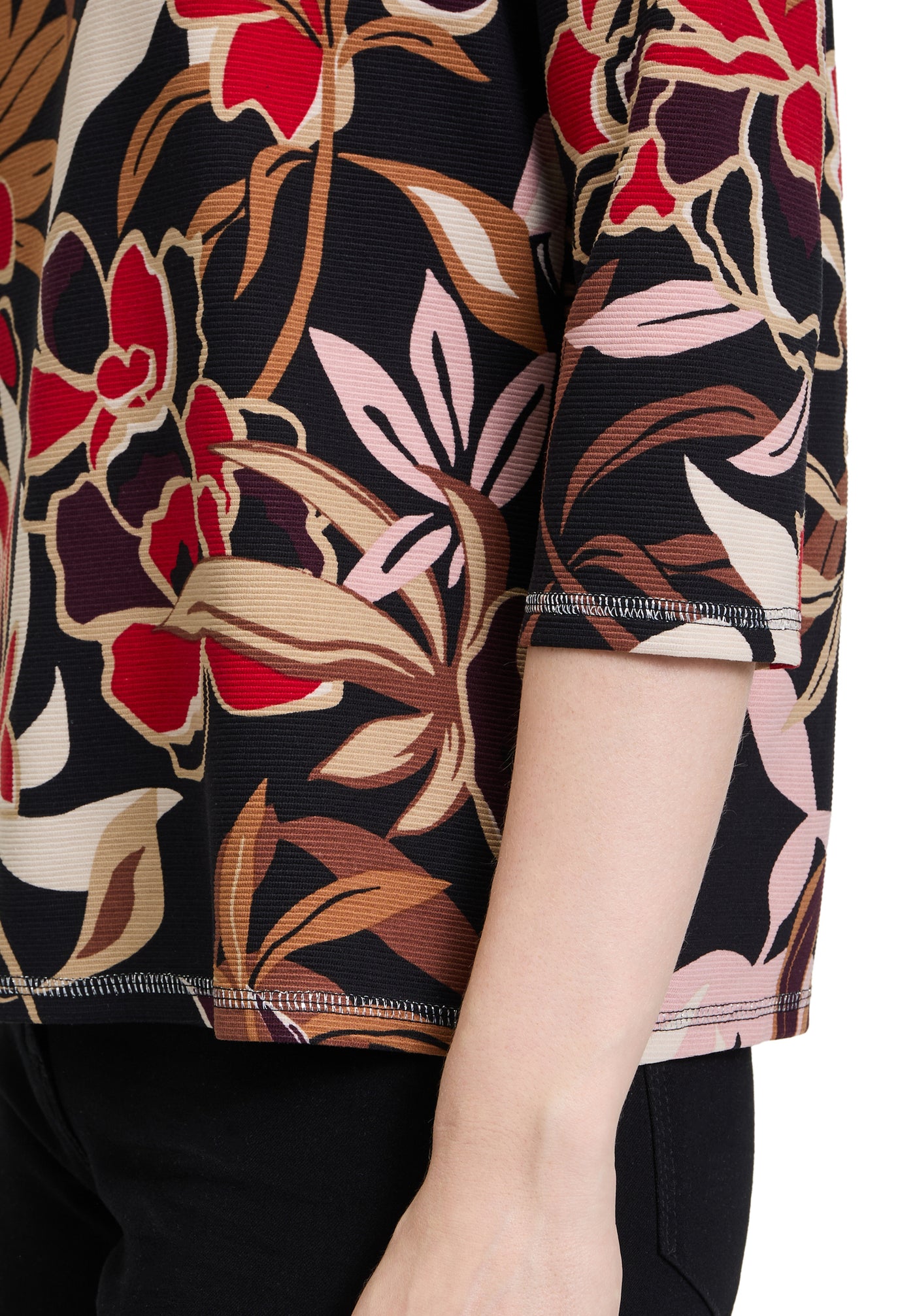 Black Red & Cream Round Neck Top with 3/4 Sleeves
