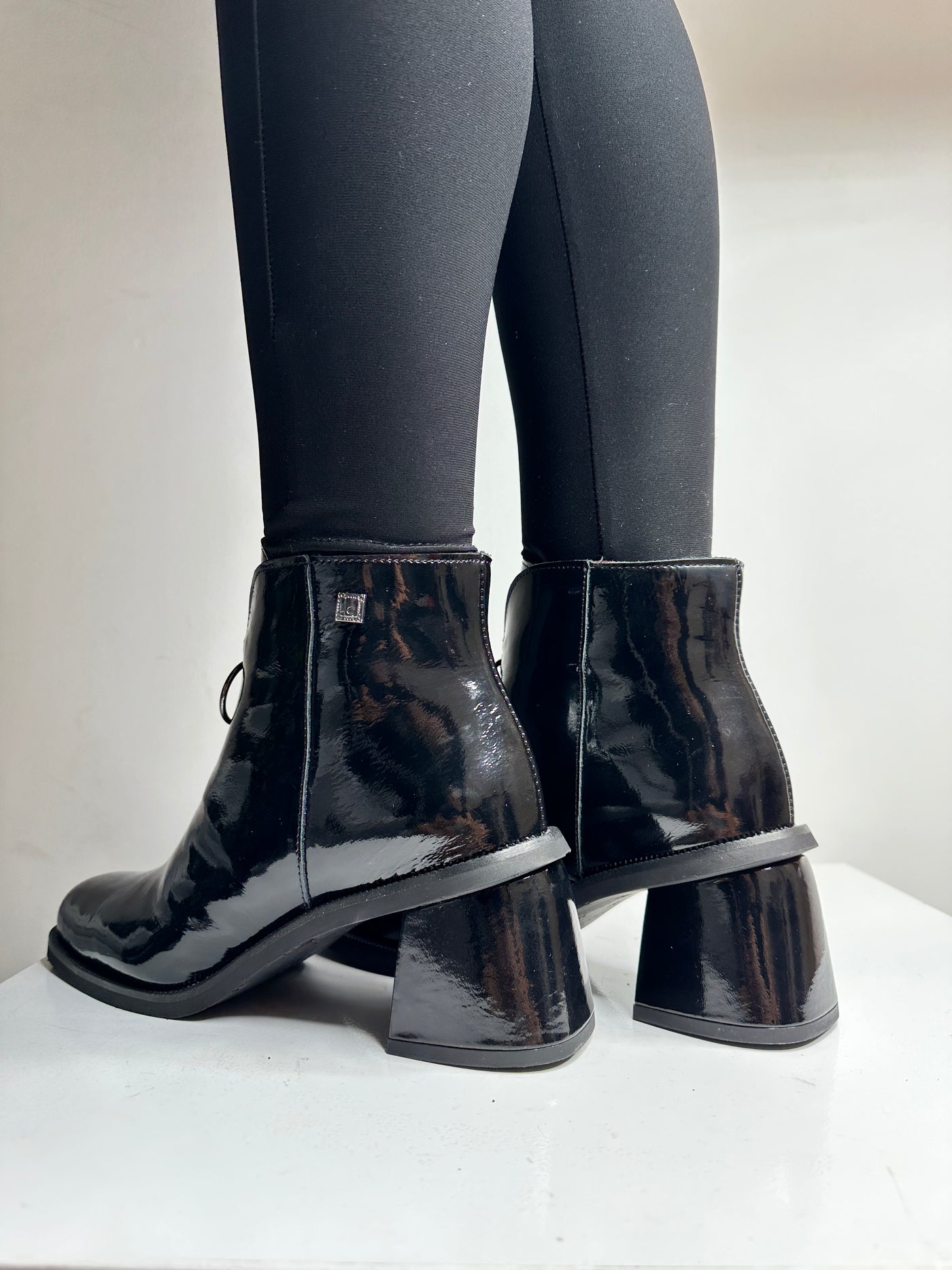 Black Patent Boots with Block Heel and Zip Detail