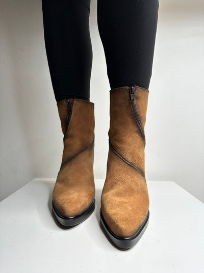 Brown Suede Boot with Curved Zip