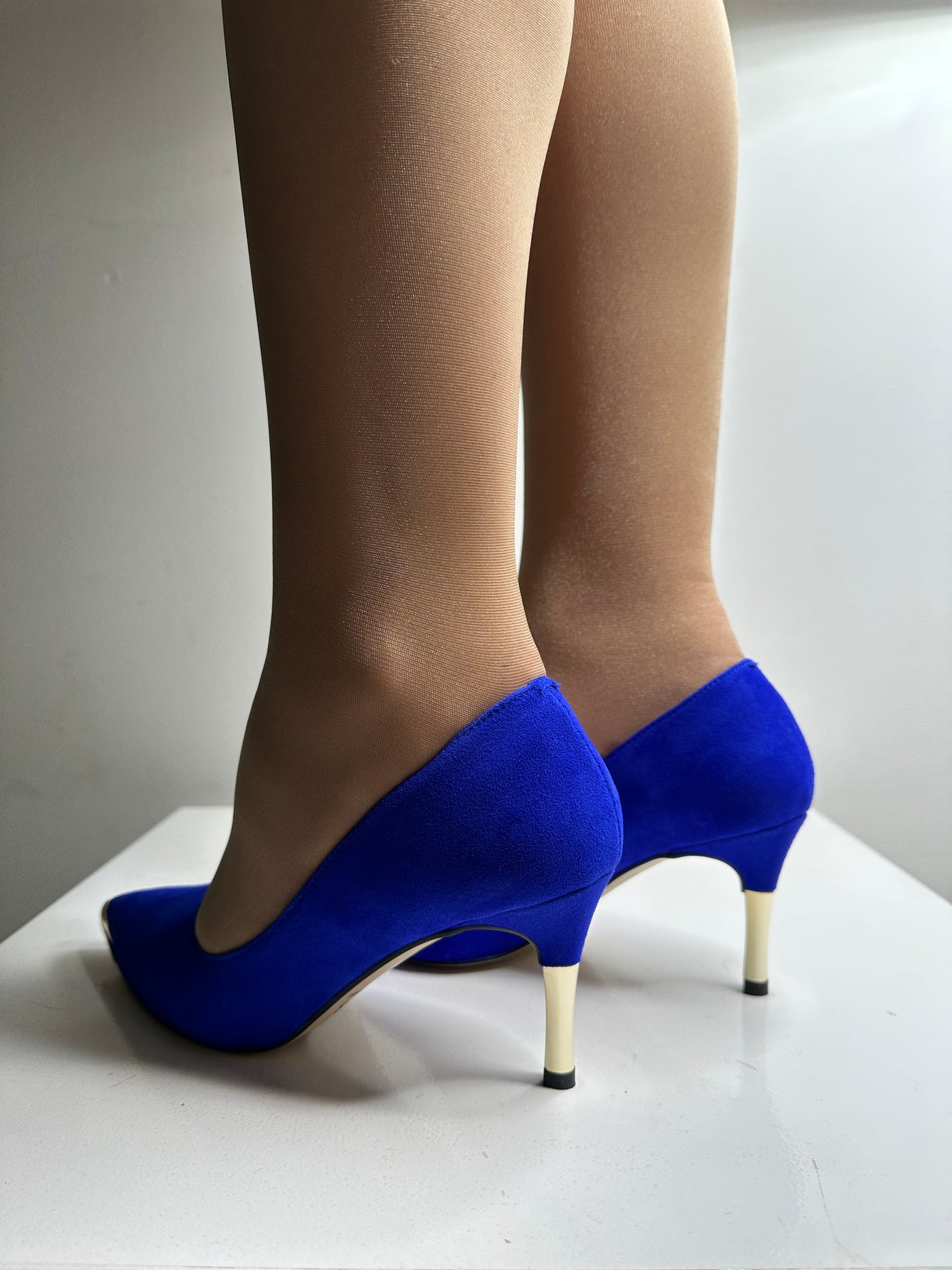 High Heel Cobalt Pointed Shoe With Gold Detail
