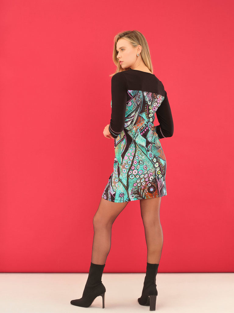 Peacock Pullover 3/4 Sleeve Fitted Dress