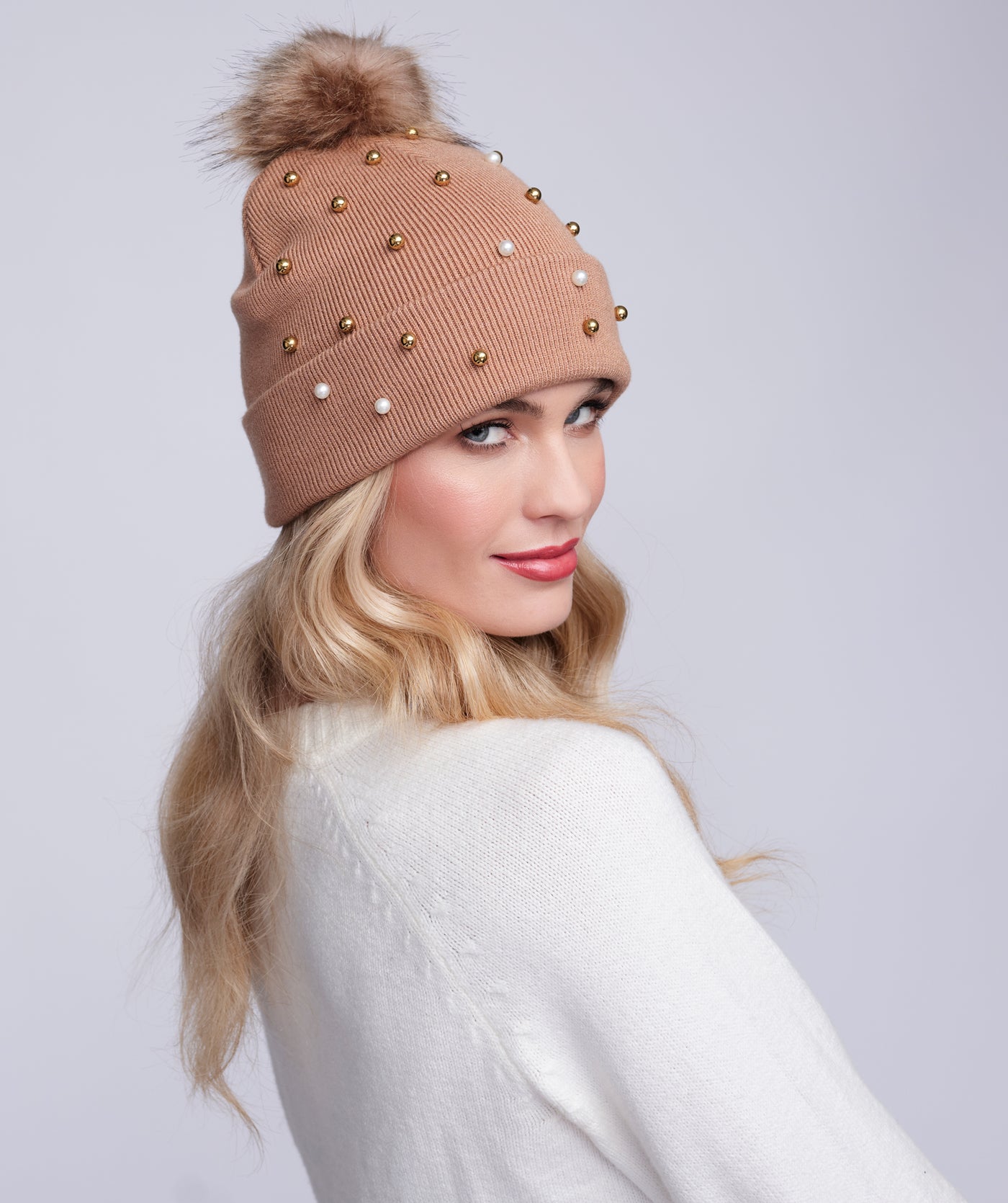Lovato Hat with Pearls- Beige