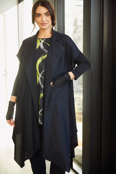 Black & Lime Round Neck Top with Wave Print & Contrast Sleeve