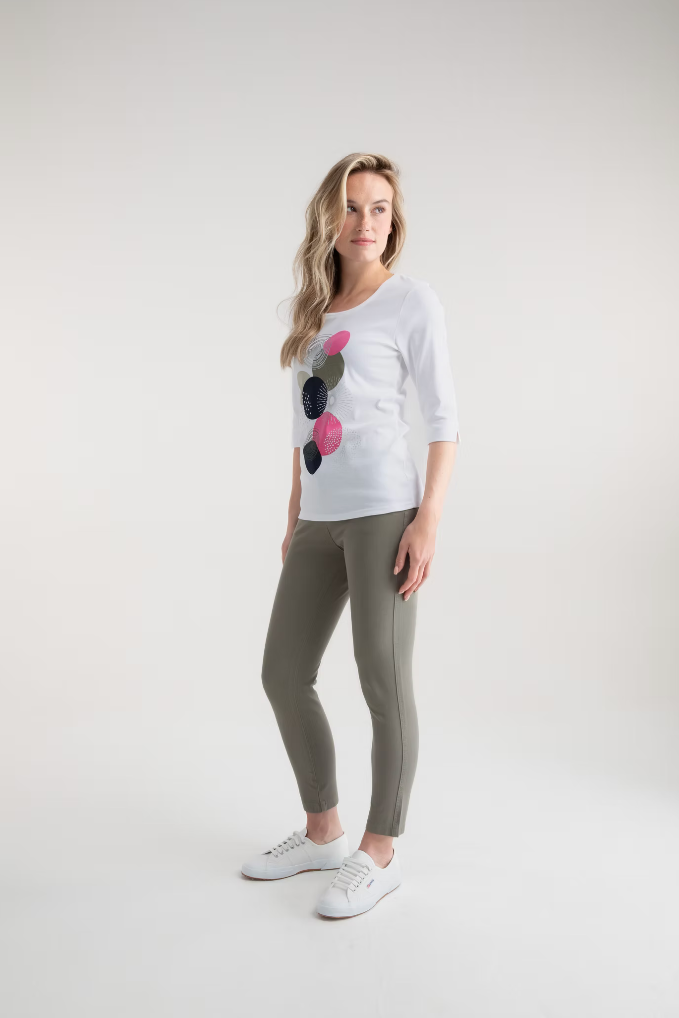 White Top With Circle Graphic Print