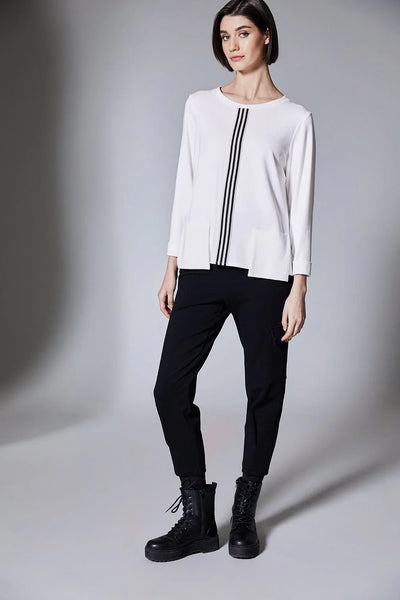 Off White Jumper With Central Line & Pockets