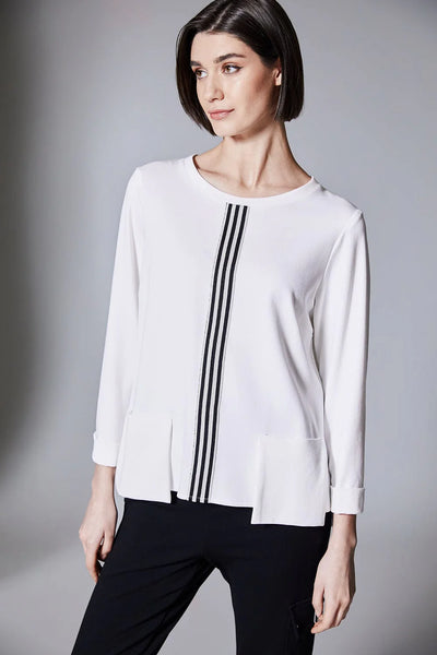 Off White Jumper With Central Line & Pockets