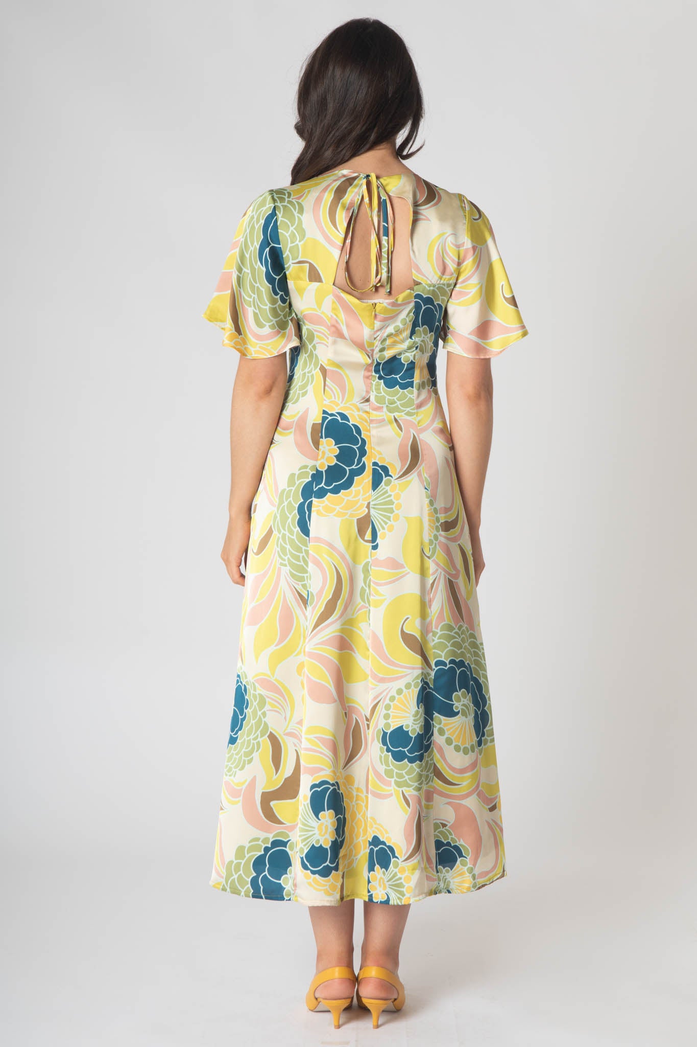 Caprice V-neck Dress with Empire Waist and Loose Half Sleeves - Yellow & Blue
