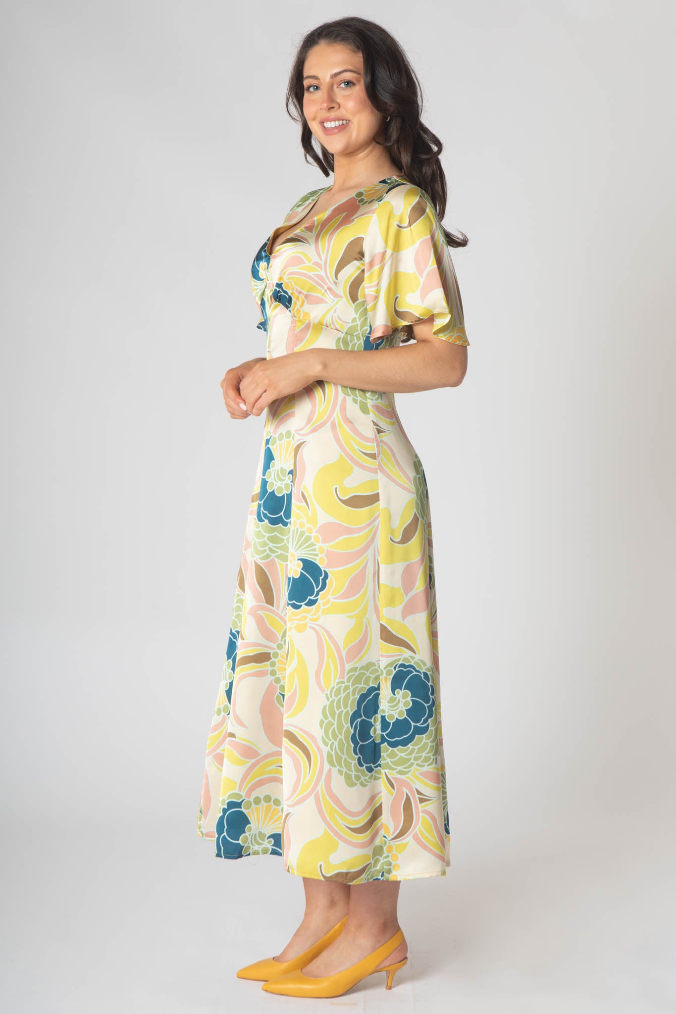 Caprice V-neck Dress with Empire Waist and Loose Half Sleeves - Yellow & Blue