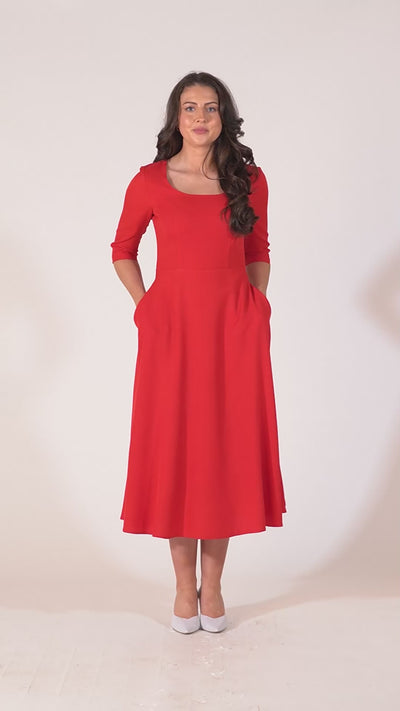 Porsha Dress With Round Neck And Contrast Lining - Red & Pink