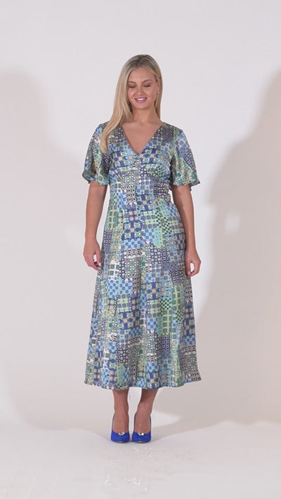 Caprice V-neck Dress with Empire Waist and Loose Half Sleeves - Blue & Green