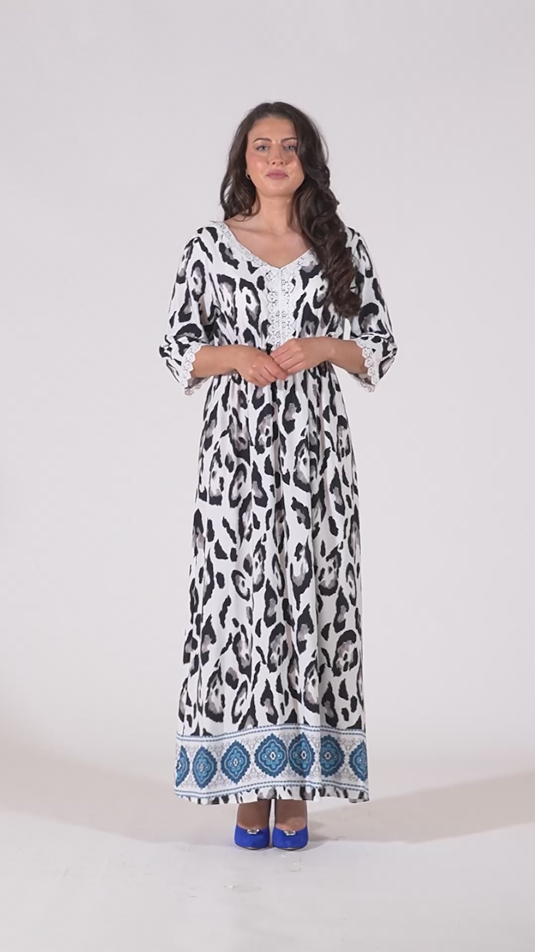 Fleur Maxi Dress With Lace V-Neck Detailing - Black/White/Blue