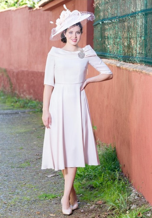 Pale Pink Dress With Off Shoulder Neckline With Clasp