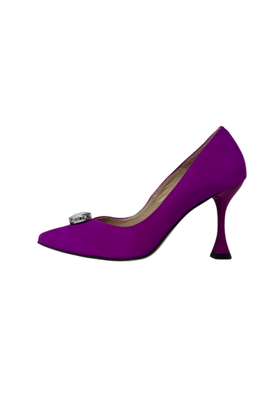 High Heel Fuchsia Shoe With Diamond Embellisnment